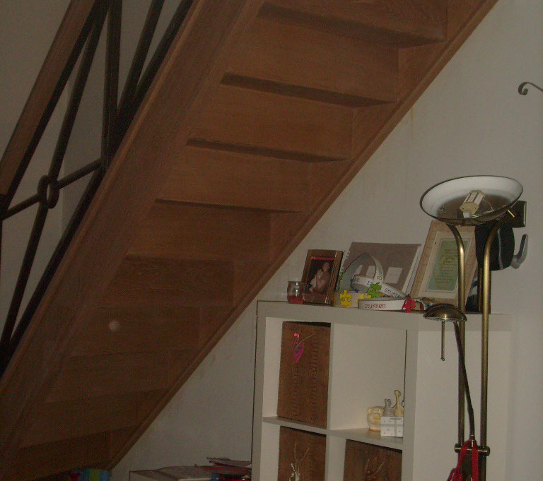 Houten trap onderkant 1